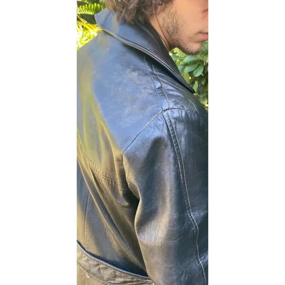 Vintage Lightly‎ Distressed Black Leather Trench Coat Wooden Button Mens Med 38